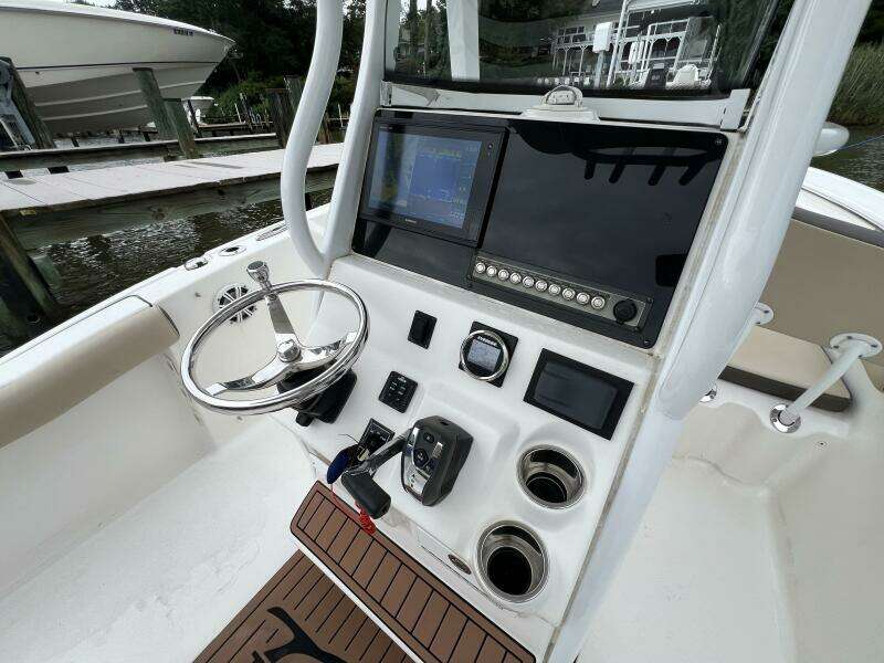 23ft Tidewater Yacht For Sale