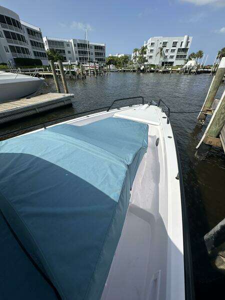 37ft Axopar Yacht For Sale