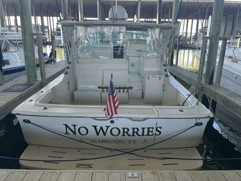 No Worries 39ft Hatteras Yacht For Sale