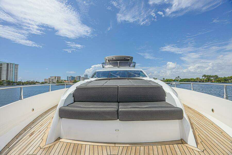 Dirty Dawg 75ft Sunseeker Yacht For Sale
