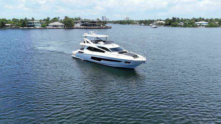 Dirty Dawg 75ft Sunseeker Yacht For Sale