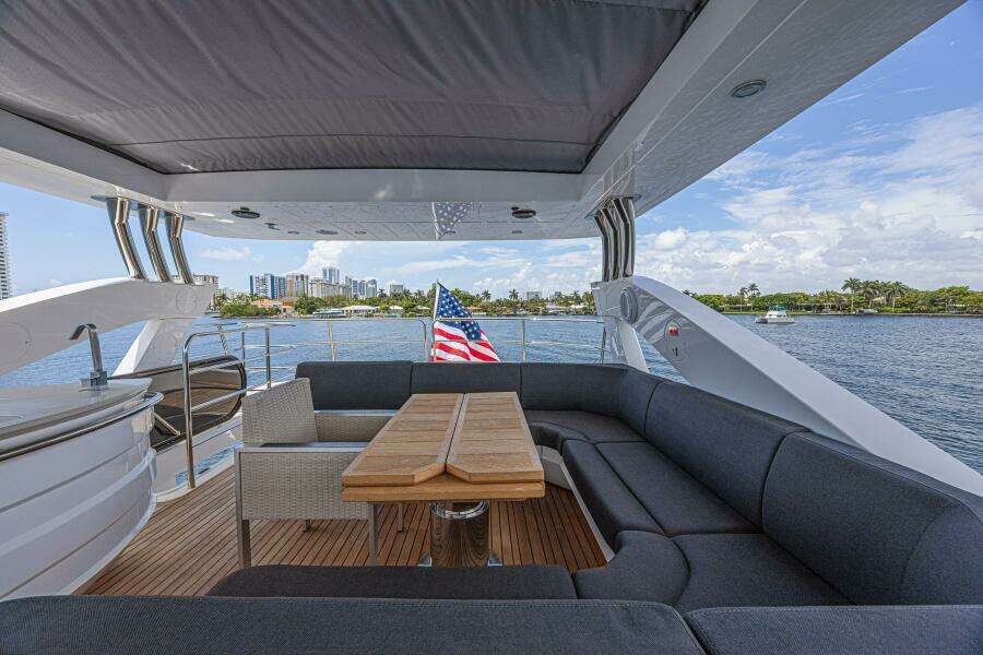 Dirty Dawg 75ft Sunseeker Yacht For Sale