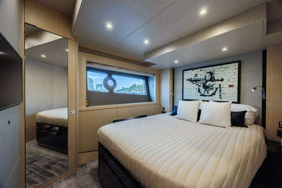 Dirty Dawg 75ft Sunseeker Yacht For Sale
