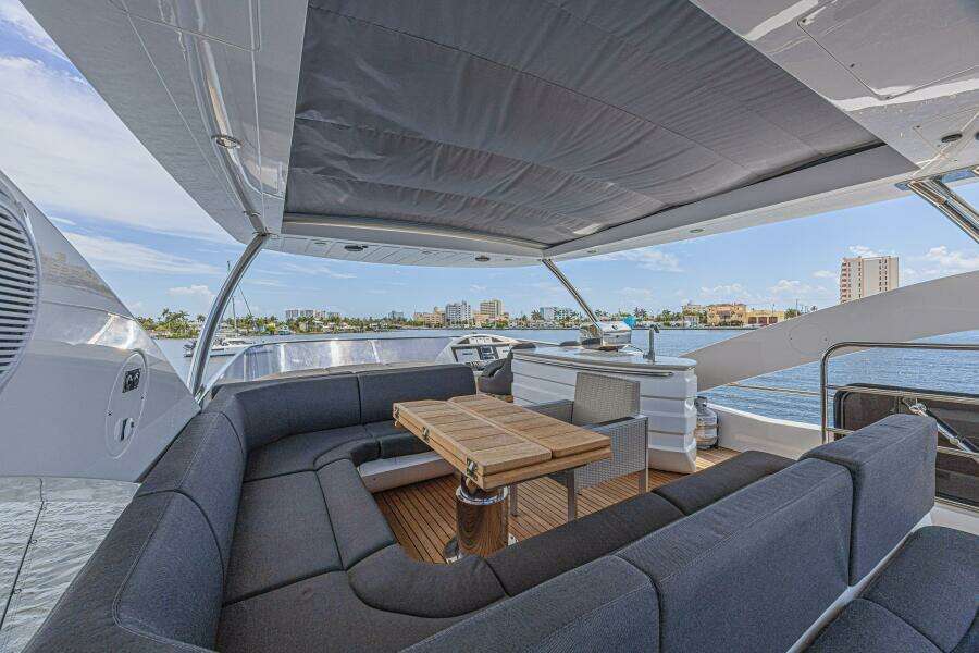 Dirty Dawg 75ft Sunseeker Yacht For Sale