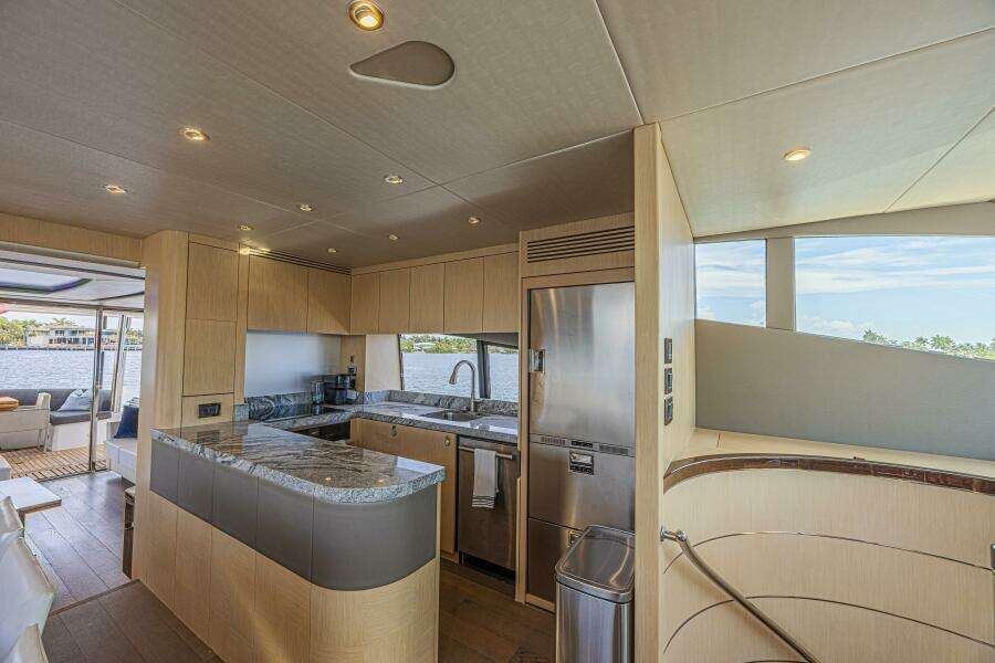 Dirty Dawg 75ft Sunseeker Yacht For Sale