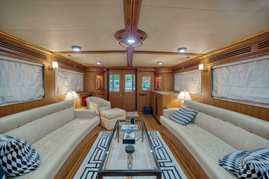 RODE RUNNER II 70ft Marlow Yacht For Sale