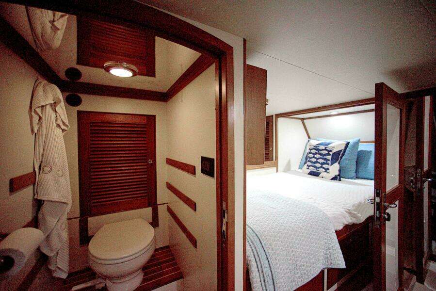 RODE RUNNER II 70ft Marlow Yacht For Sale