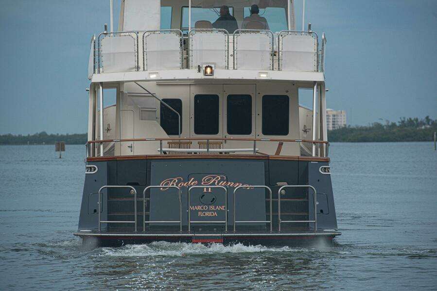RODE RUNNER II 70ft Marlow Yacht For Sale
