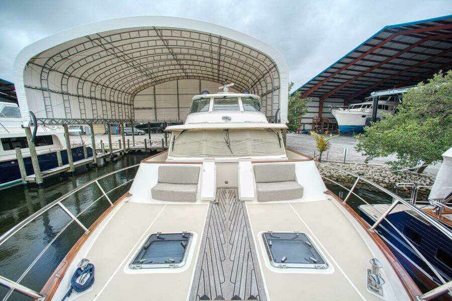 RODE RUNNER II 70ft Marlow Yacht For Sale