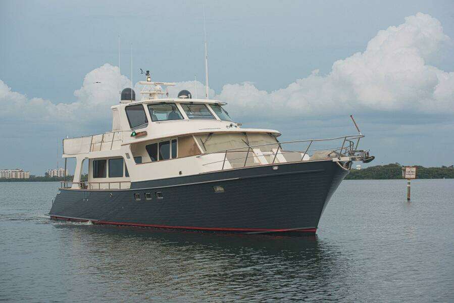 RODE RUNNER II 70ft Marlow Yacht For Sale