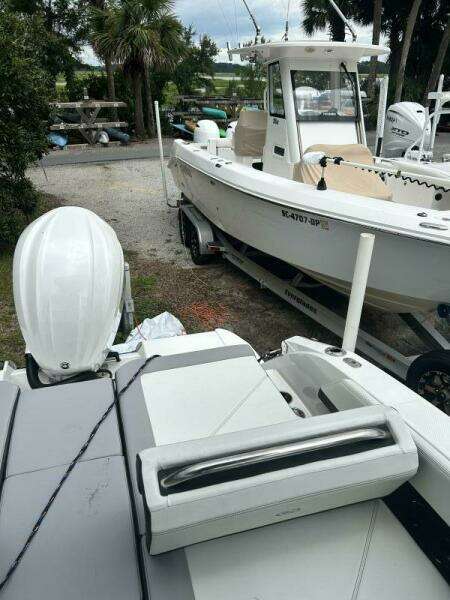 25ft Cobalt Yacht For Sale