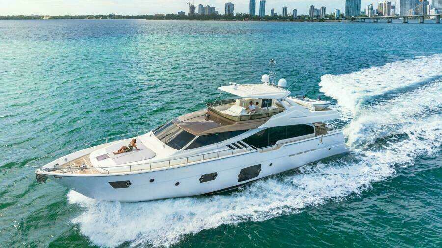 Hoya Saxa 87ft Ferretti Yachts Yacht For Sale