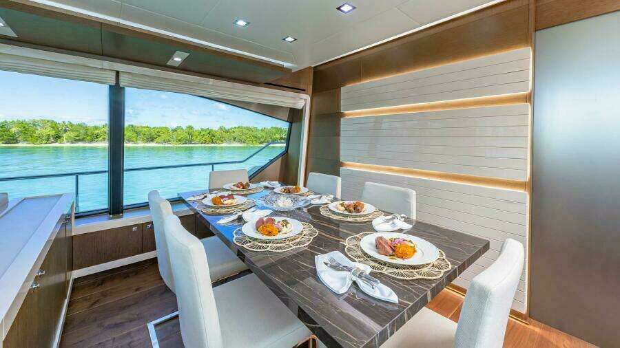 Hoya Saxa 87ft Ferretti Yachts Yacht For Sale