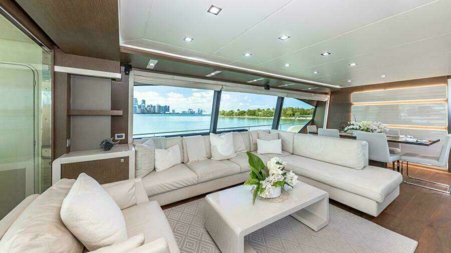 Hoya Saxa 87ft Ferretti Yachts Yacht For Sale