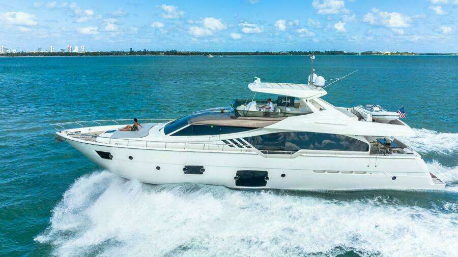 Hoya Saxa 87ft Ferretti Yachts Yacht For Sale