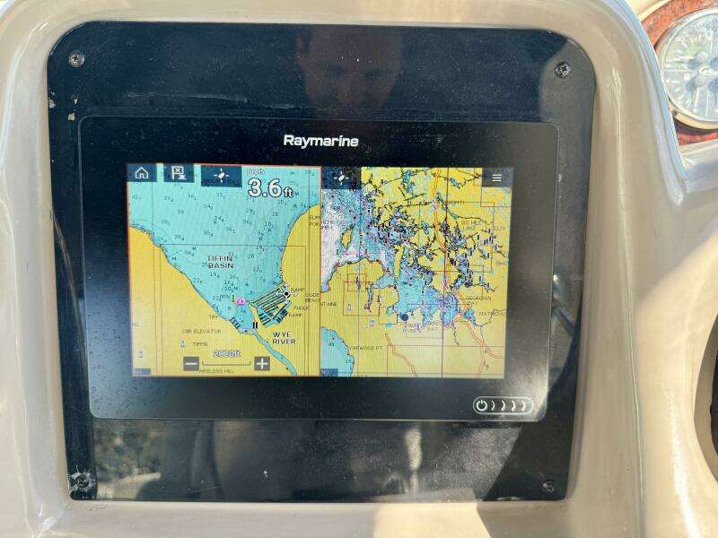 32ft Sea Ray Yacht For Sale