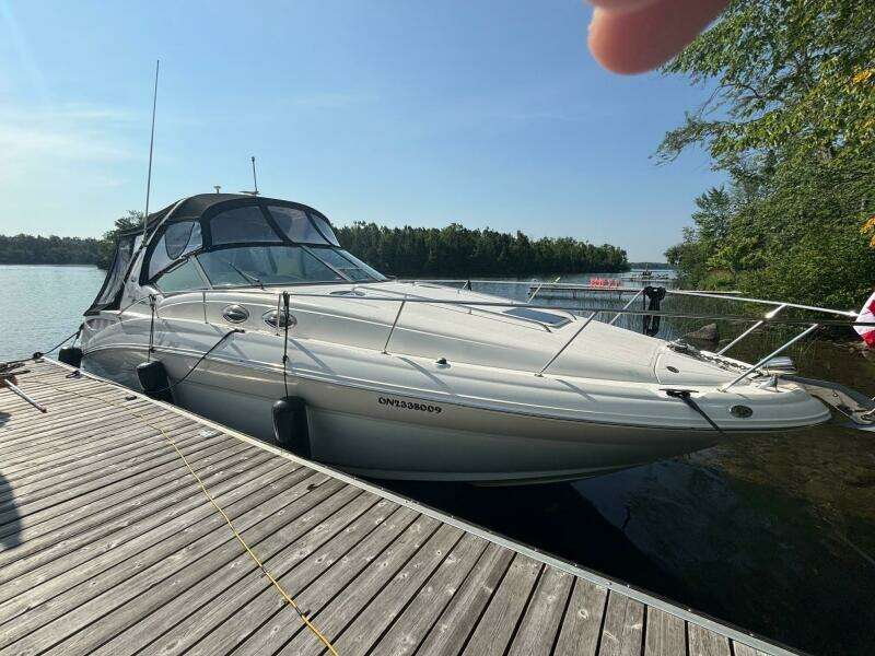 32ft Sea Ray Yacht For Sale