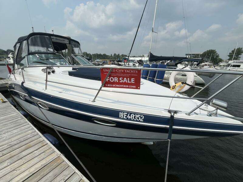 Gillyweed 31ft Four Winns Yacht For Sale