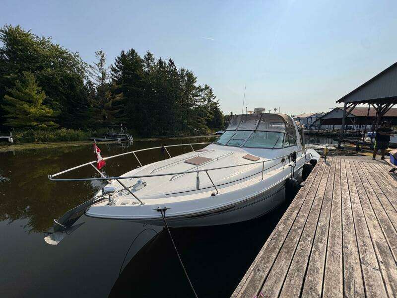 31ft Sea Ray Yacht For Sale