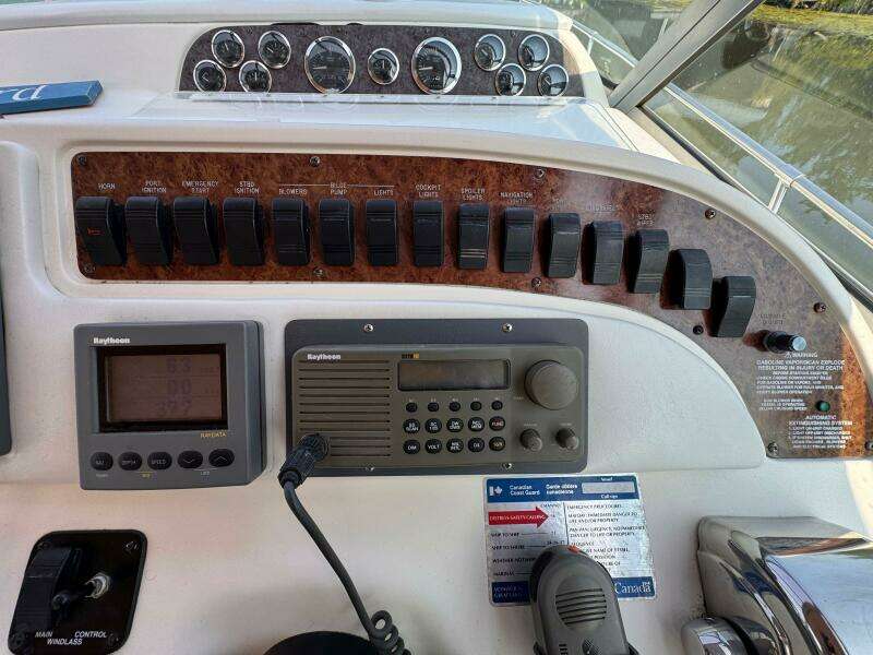 31ft Sea Ray Yacht For Sale