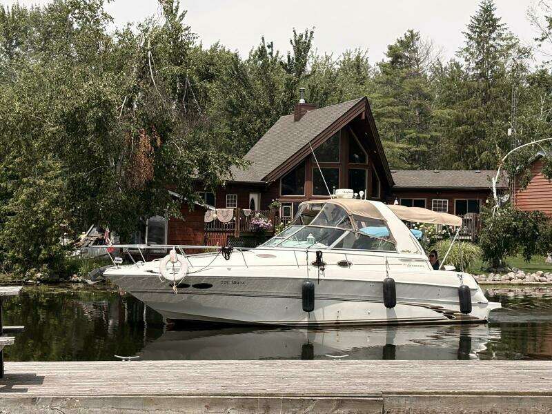 31ft Sea Ray Yacht For Sale