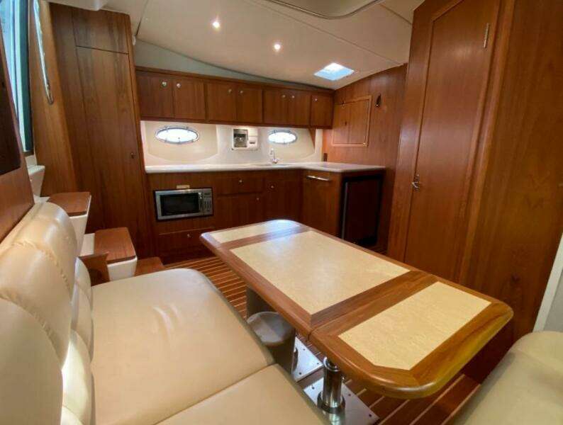 35ft Tiara Yachts Yacht For Sale
