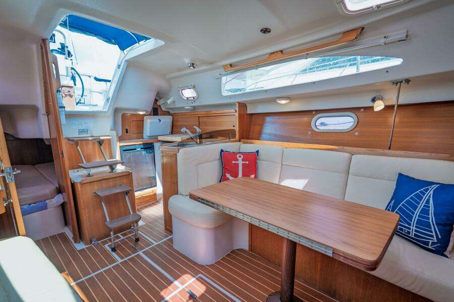 Dublin Luck 30ft Catalina Yacht For Sale