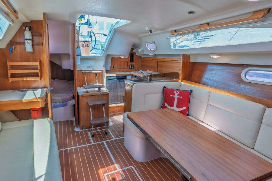 Dublin Luck 30ft Catalina Yacht For Sale