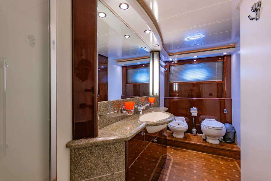 BLUE ROSE 75ft Princess Yachts Yacht For Sale