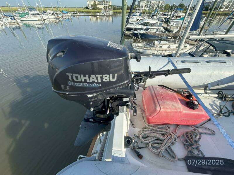 44' DeFever tender outboard