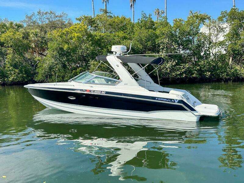 28ft Formula Yacht For Sale