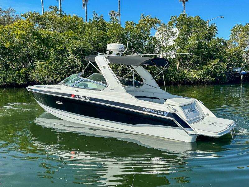 28ft Formula Yacht For Sale