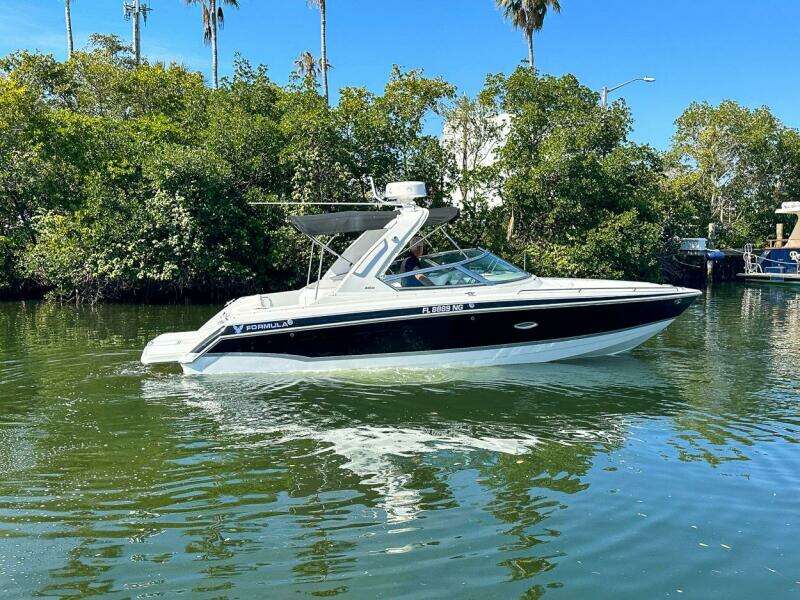 28ft Formula Yacht For Sale