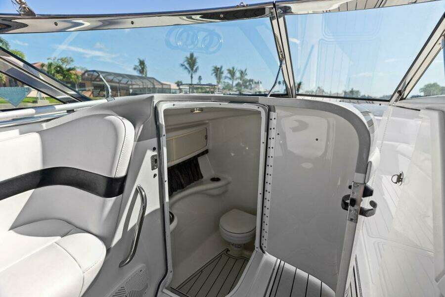 28ft Formula Yacht For Sale