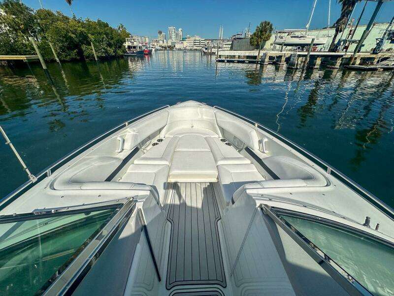 28ft Formula Yacht For Sale