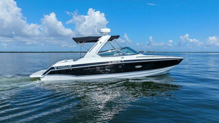 28ft Formula Yacht For Sale