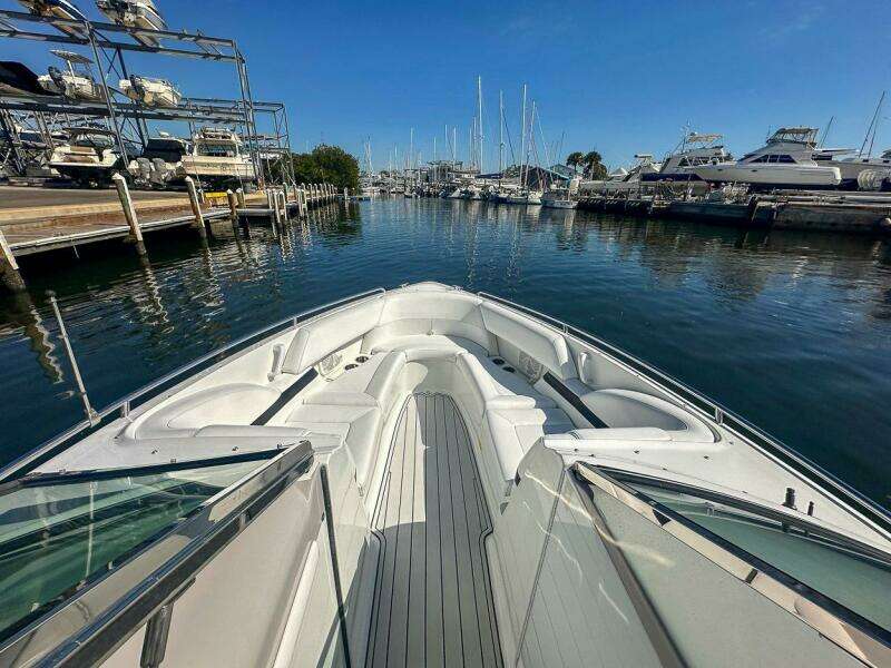 28ft Formula Yacht For Sale