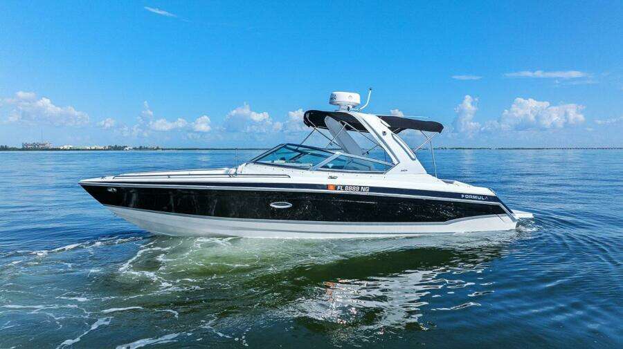 28ft Formula Yacht For Sale