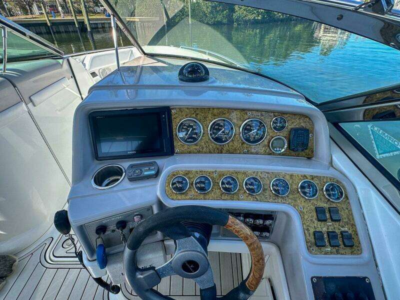 28ft Formula Yacht For Sale