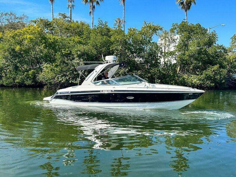 28ft Formula Yacht For Sale