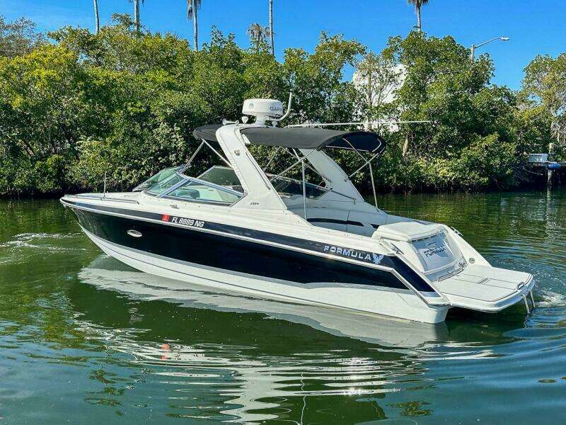 28ft Formula Yacht For Sale