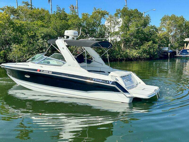 28ft Formula Yacht For Sale