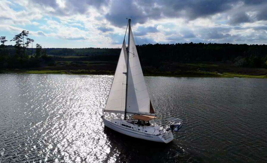 40ft Beneteau Yacht For Sale