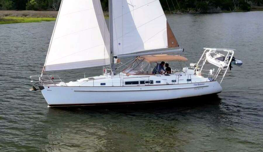 40ft Beneteau Yacht For Sale