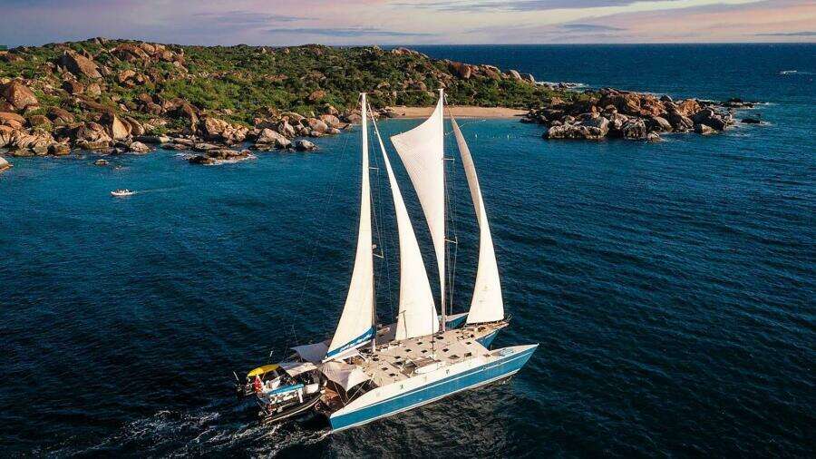 Cuan Law 105ft Custom Yacht For Sale