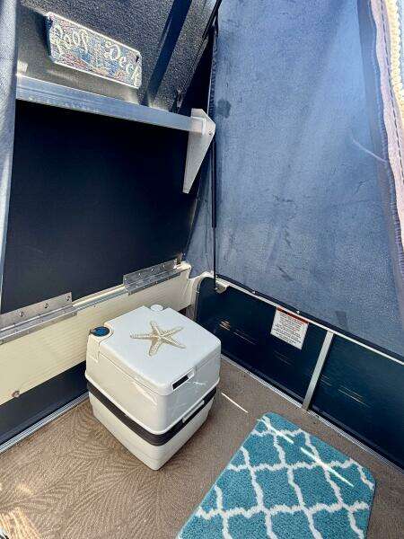 26ft Bennington Yacht For Sale