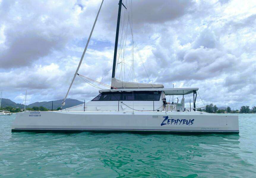 Zephyrus 43ft Stealth Yacht For Sale