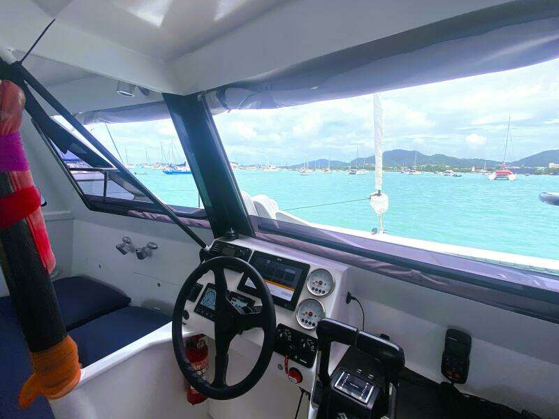 Zephyrus 43ft Stealth Yacht For Sale