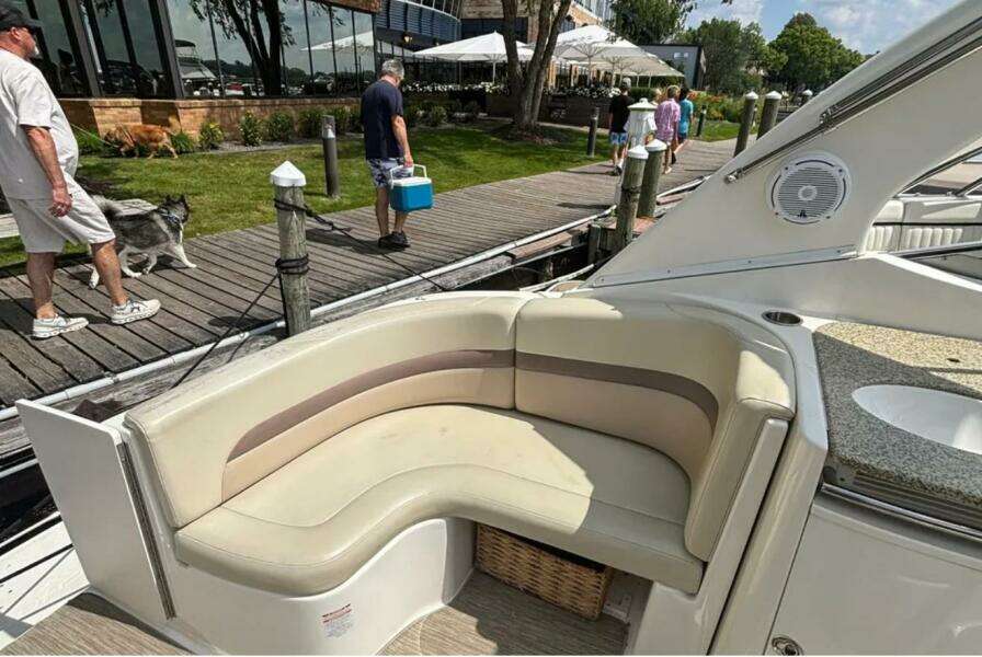 ROCK ON 33ft Chaparral Yacht For Sale
