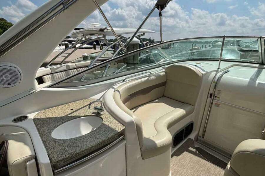 ROCK ON 33ft Chaparral Yacht For Sale